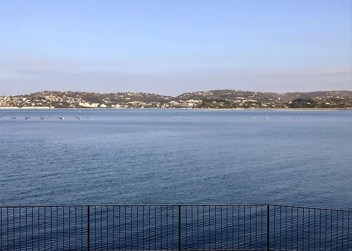 Two-story For In Valica Valizza