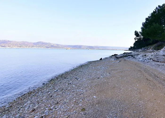 Two-story For In Valica ヴィラ Valizza