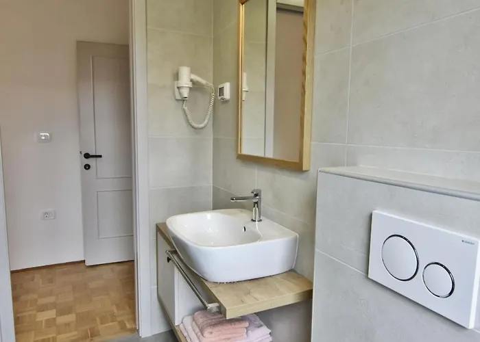 Two-story For In Valica Vila Valizza